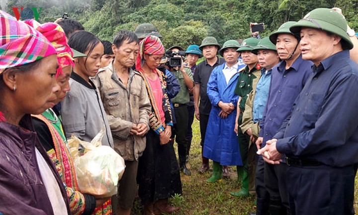 Anh ron nguoi tai hien truong vu sat lo nui o ban Sang Tung-Hinh-21