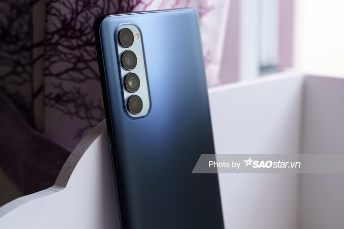 Test camera Oppo Reno4 Pro: Qua du cho mot... thu choi