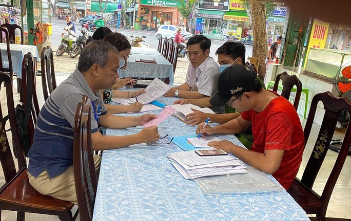 Doi truong CLB TP.HCM to “chat chem”, quan Thuyen Chai bi ngung kinh doanh-Hinh-2