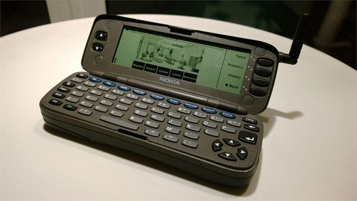 It ai biet Nokia 9000 “mang danh” smartphone tu... 24 nam truoc