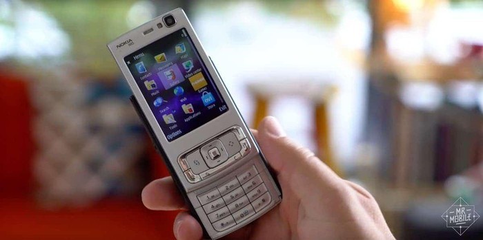 Nokia N95 huyen thoai ngay nao... tro lai loi hai hon xua?