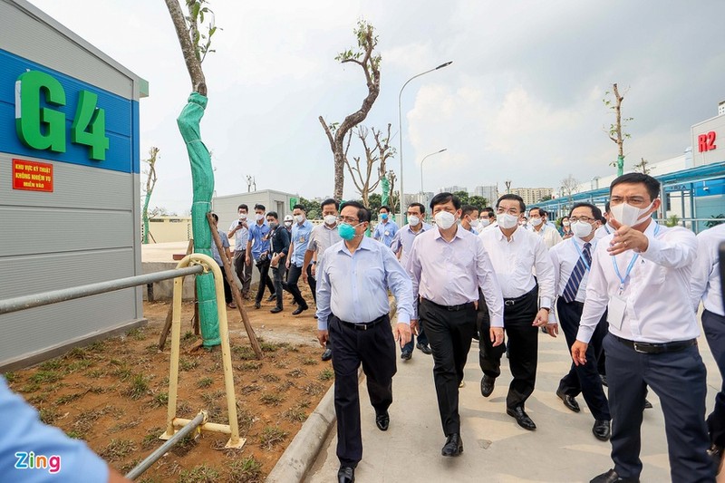 Khanh thanh benh vien chuyen dieu tri benh nhan COVID-19 nang o Ha Noi