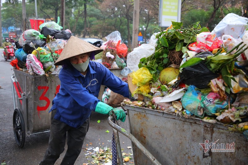 Nhung phan doi dam minh muu sinh trong buot gia o Ha Noi-Hinh-4