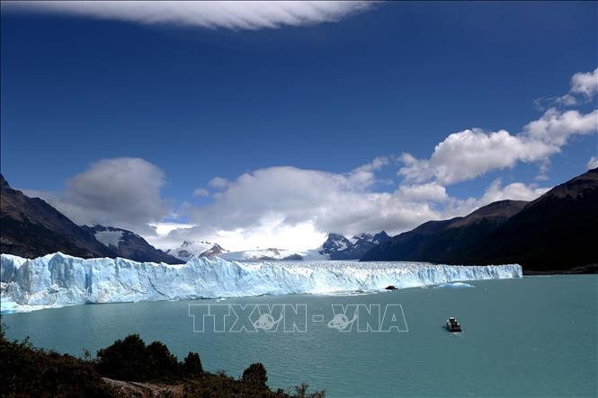 Ve dep ky vi cua dong song bang vinh cuu o mien Nam Argentina-Hinh-3