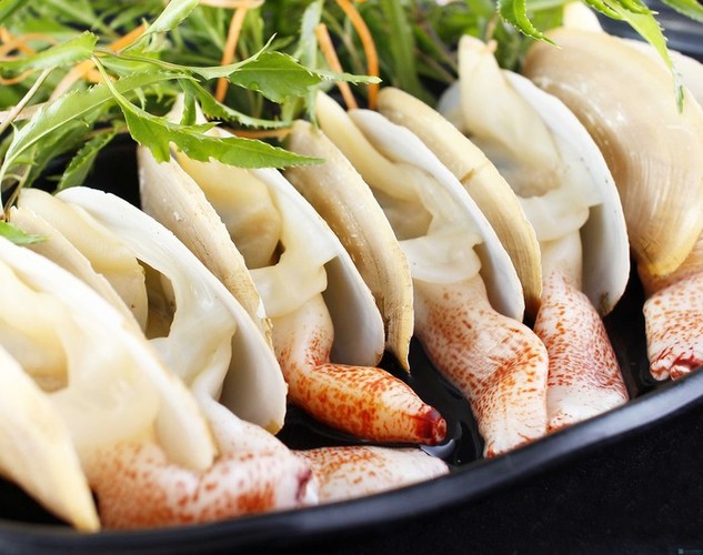 Sửng sốt trước những món ngon hảo hạng từ tu hài Hạ Long - Hình 6 Sung sot truoc nhung mon ngon hao hang tu tu hai Ha Long-Hinh-6