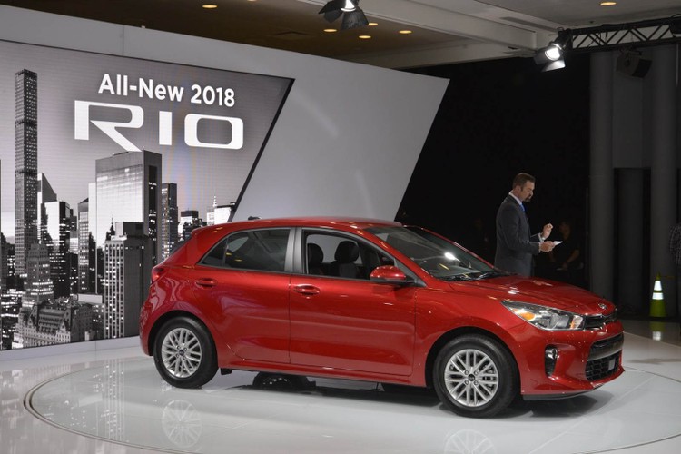 Những điểm mới trên xe ôtô giá rẻ Kia Rio 2018