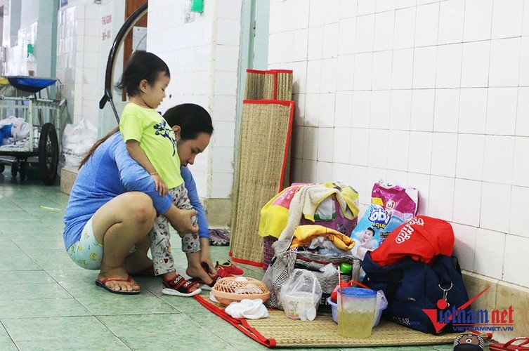 Nơi sạch sẽ nhất: Võng giăng kín lối, chạn cơm dưới gầm giường - Hình 9 Noi sach se nhat: Vong giang kin loi, chan com duoi gam giuong-Hinh-9