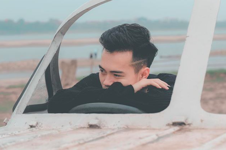 Bất ngờ gu thời trang "chất lừ" như sao Hàn của cầu thủ Văn Toàn - Hình 18 Bat ngo gu thoi trang