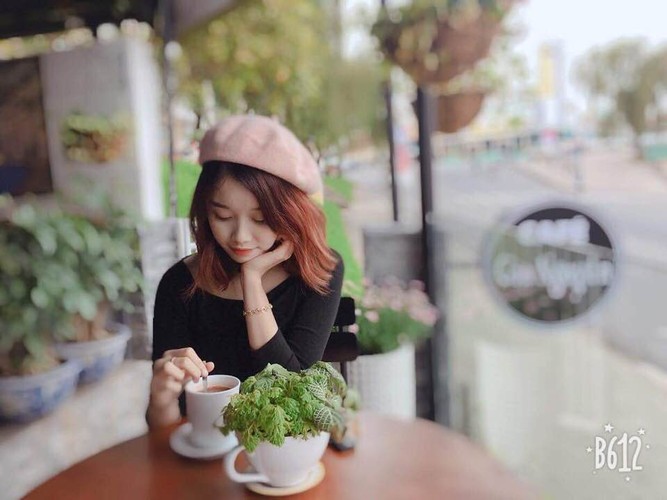 Gu thời trang dễ thương của bạn gái xinh đẹp cầu thủ Văn Toàn - Hình 5 Gu thoi trang de thuong cua ban gai xinh dep cau thu Van Toan-Hinh-5