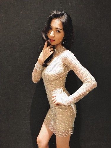 Bí quyết giảm 10kg và 10cm vòng eo của Hòa Minzy - Hình 8 Bi quyet giam 10kg va 10cm vong eo cua Hoa Minzy-Hinh-8