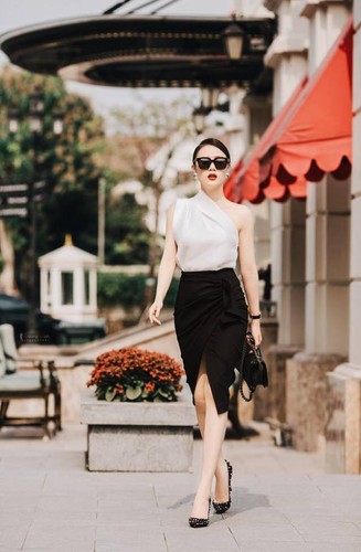 Gu thời trang quyến rũ của “Quỳnh búp bê” ngoài đời thường - Hình 5 Gu thoi trang quyen ru cua “Quynh bup be” ngoai doi thuong-Hinh-5