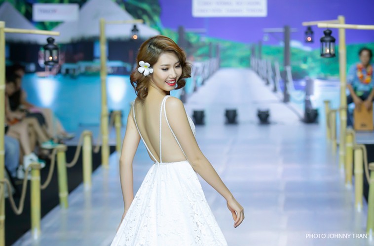 Gu thời trang gợi cảm nữ diễn viên bị ghét nhất “Gạo nếp, gạo tẻ“ Gu thoi trang goi cam nu dien vien bi ghet nhat “Gao nep, gao te“