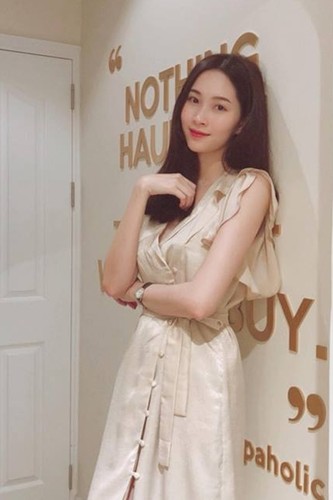 Gu thời trang đẹp hút hồn của Hoa Hậu Thu Thảo sau sinh con - Hình 3 Gu thoi trang dep hut hon cua Hoa Hau Thu Thao sau sinh con-Hinh-3
