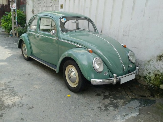 Soi con bọ Volkswagen Beetle giá 400 triệu tại Sài Gòn