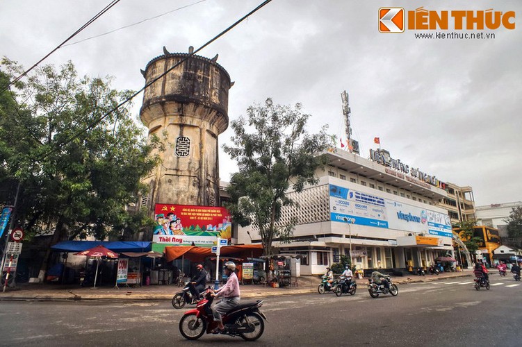 Man nhan thap nuoc tram tuoi nuc danh xu Quang-Hinh-2