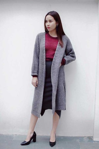 "Học lỏm" cách chọn cardigan để mặc mùa thu như sao Việt - Hình 4
