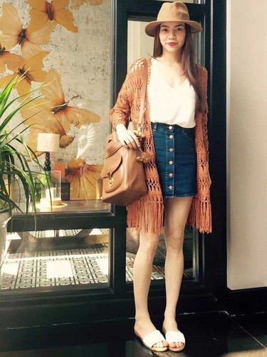 "Học lỏm" cách chọn cardigan để mặc mùa thu như sao Việt - Hình 7