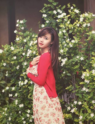 "Học lỏm" cách chọn cardigan để mặc mùa thu như sao Việt