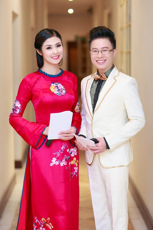 Ngoc Han xinh dep diu dang trong ta ao dai tim-Hinh-6