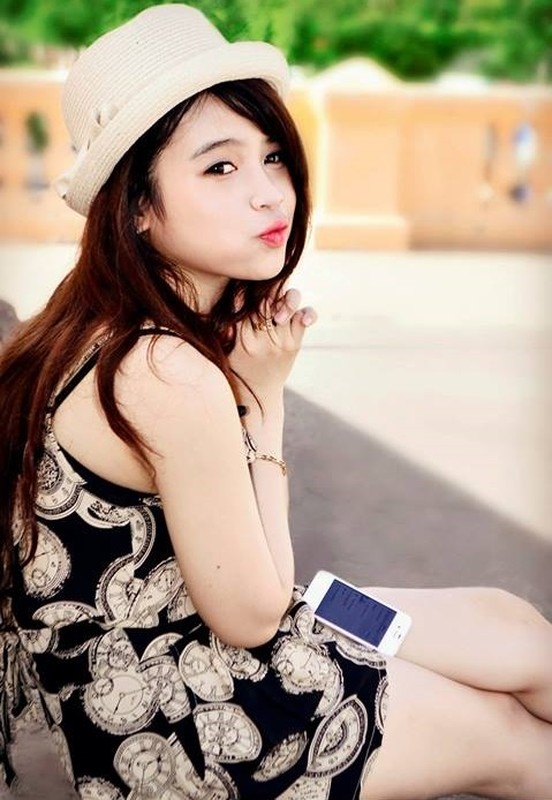 Hot girl tam su... that nhan ngay noi doi-Hinh-11