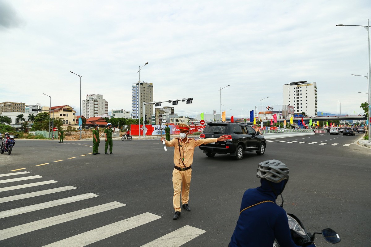 Nut giao thong 3 tang o Da Nang ngay dau dua vao su dung-Hinh-9