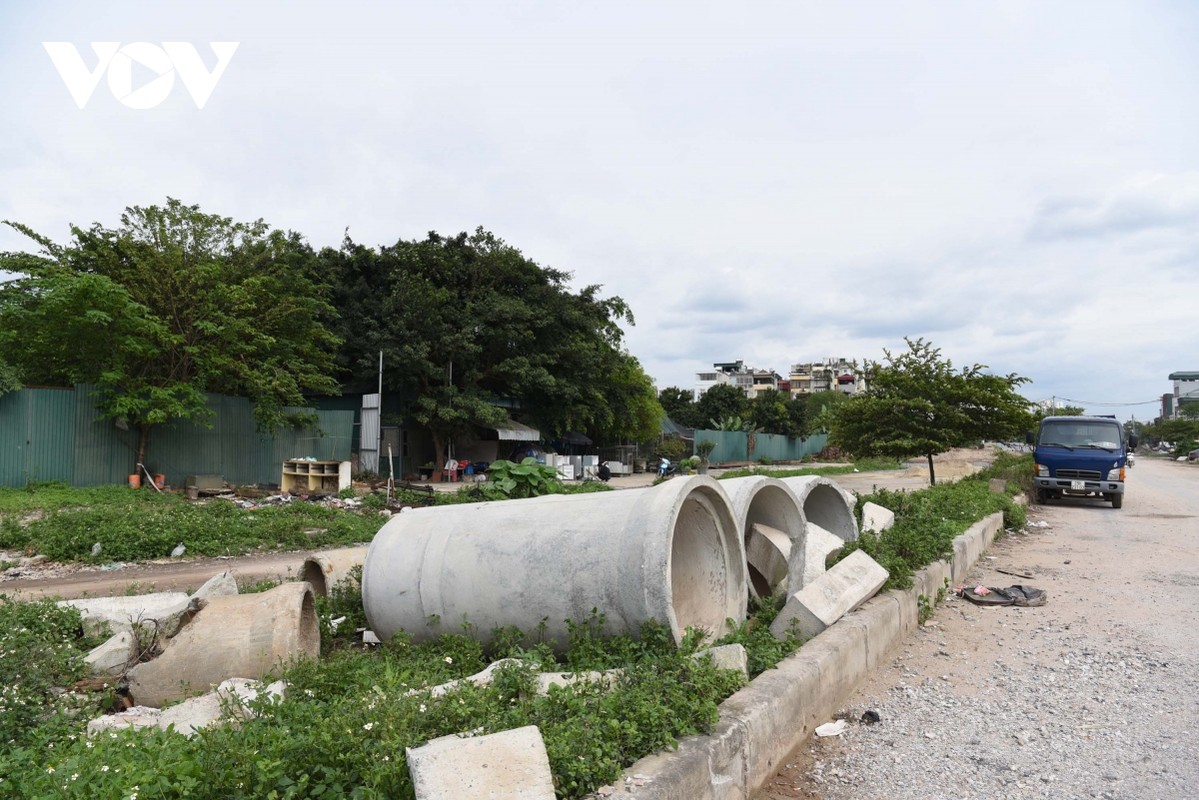 Tuyen duong Vanh dai 2,5 doan Dam Hong - Giai Phong ngon ngang, nhech nhac-Hinh-2