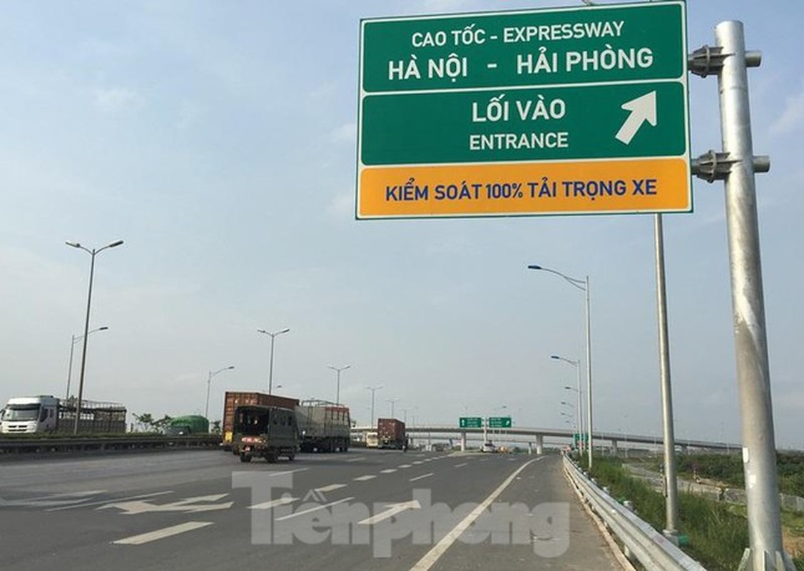 Can canh doan cap bi cat dut khien cao toc ve Ha Noi - Hai Phong 'te liet'-Hinh-11