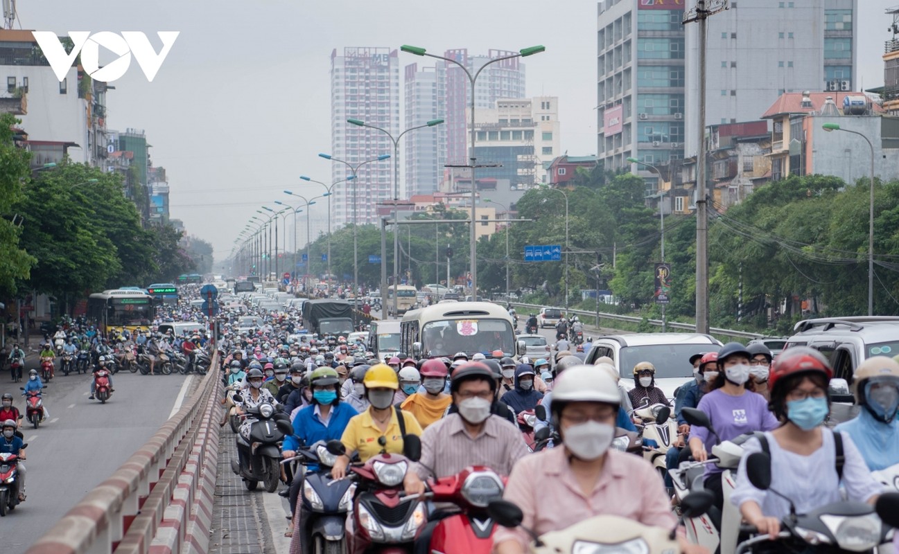 Giao thong Ha Noi tiep tuc tac nghen keo dai trong ngay dau tuan