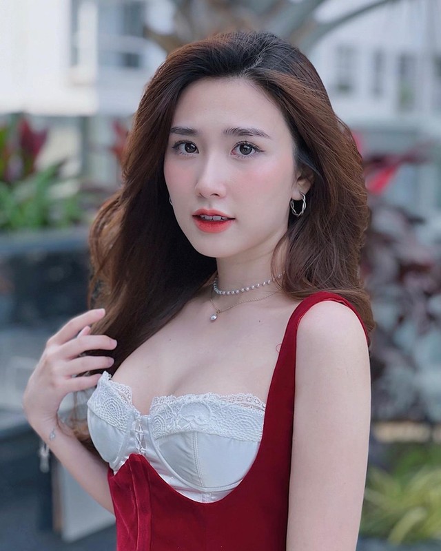 Chia tay thu mon noi tieng, hai gai xinh goi cam va quyen ru kho nhan ra-Hinh-8