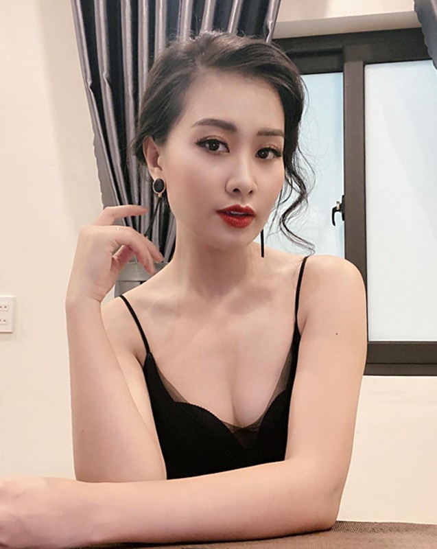 Nu giang vien xu Nghe lam me 2 con van xinh dep non na-Hinh-3