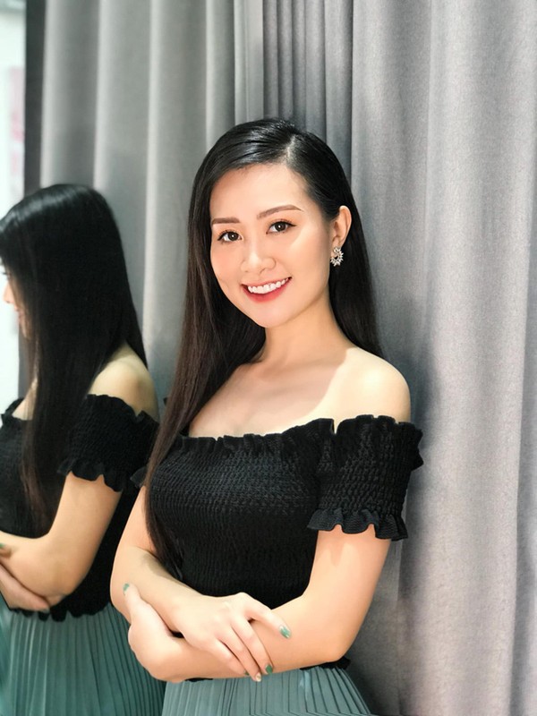 Nu giang vien xu Nghe lam me 2 con van xinh dep non na-Hinh-4