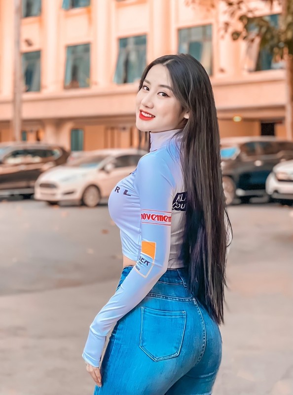 2 nu quan nhan Viet vua xinh vua kheo mac ton dang khi roi dong phuc-Hinh-9