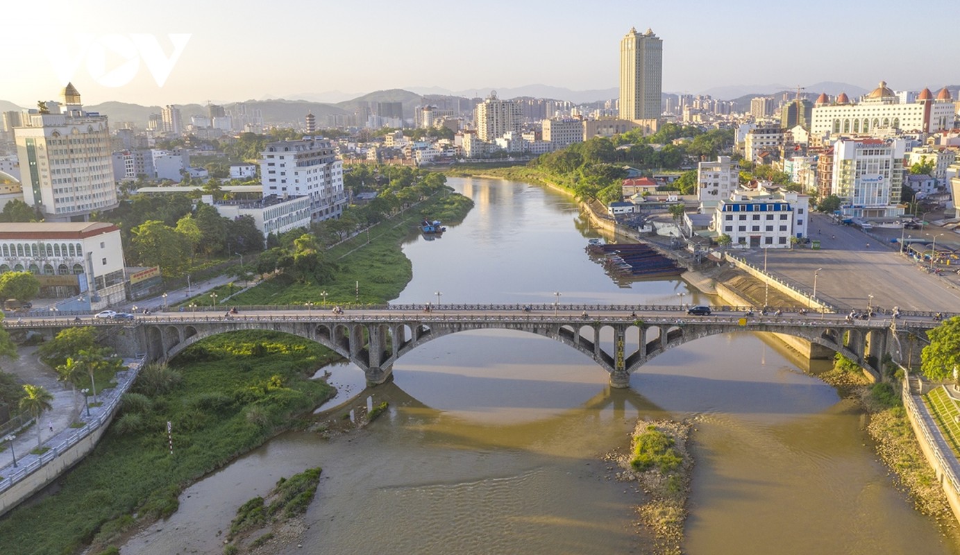 Check-in nhung diem den mua he tren bien gioi Mong Cai-Hinh-8