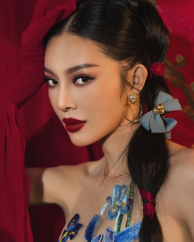 View - 	Nữ trưởng phòng thi Miss Grand Vietnam 2024 là ai