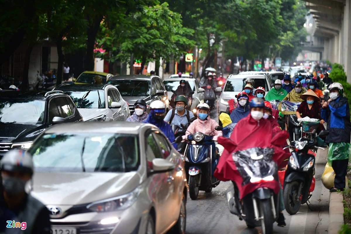 Tai sao cu mua la duong pho Ha Noi un tac keo dai?-Hinh-8