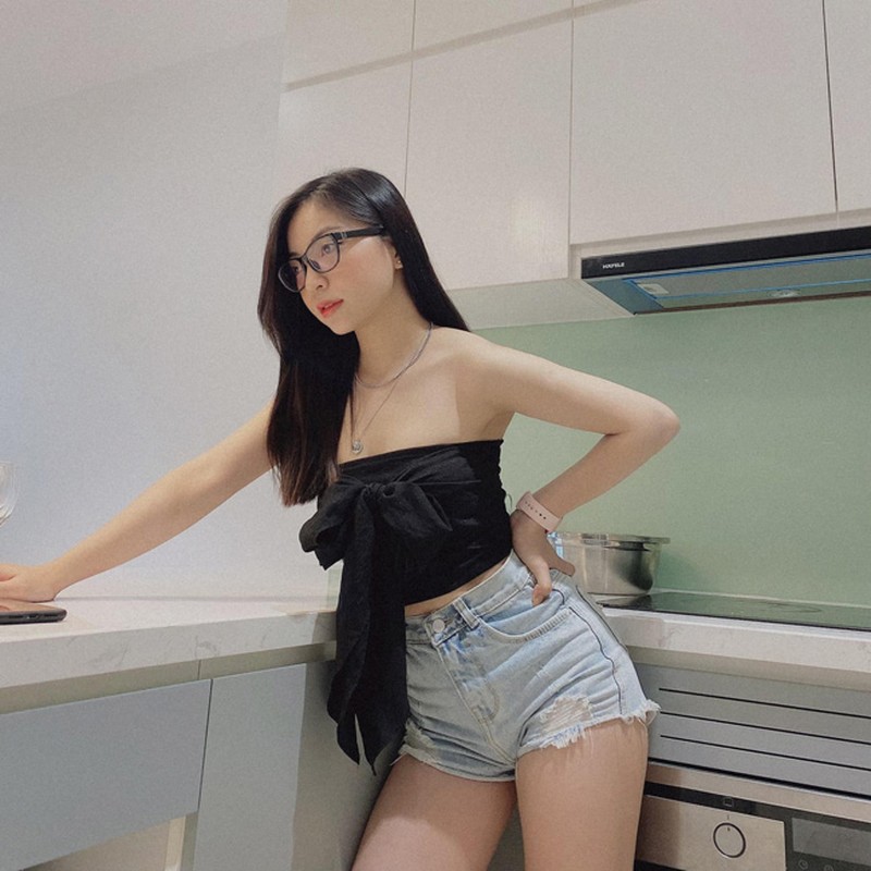 Hai hot girl xinh dep Quang Hai chinh thuc cong khai yeu gio ra sao?-Hinh-6