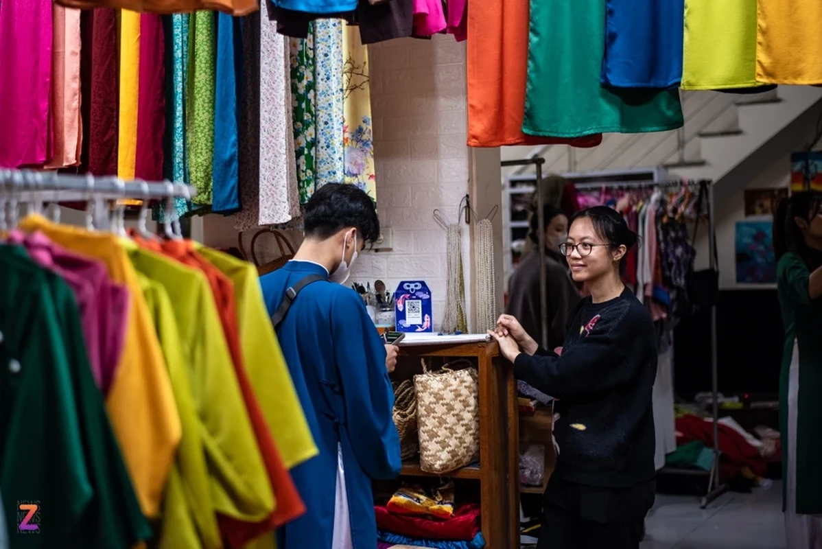 Tap nap check-in ao dai Tet o lang co Duong Lam-Hinh-11