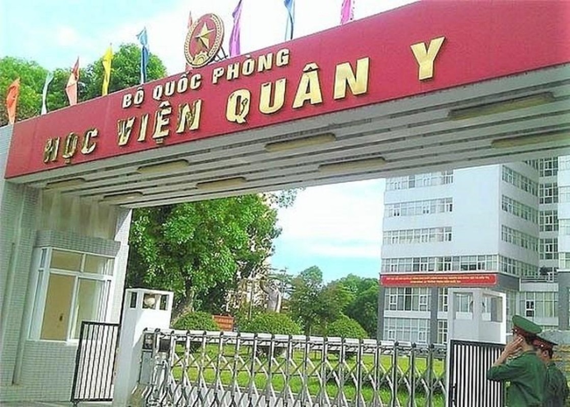 Trung tuong Do Quyet cung can bo HV Quan y “tiep tay” Viet A the nao?-Hinh-5