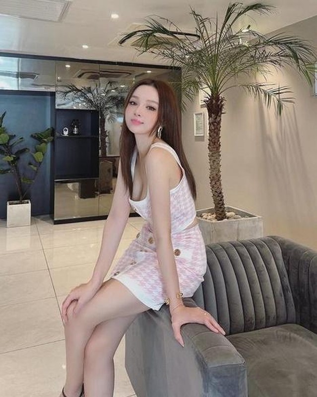 Thuy Vi o ep nguc khung, Ky Duyen don gian ma sang