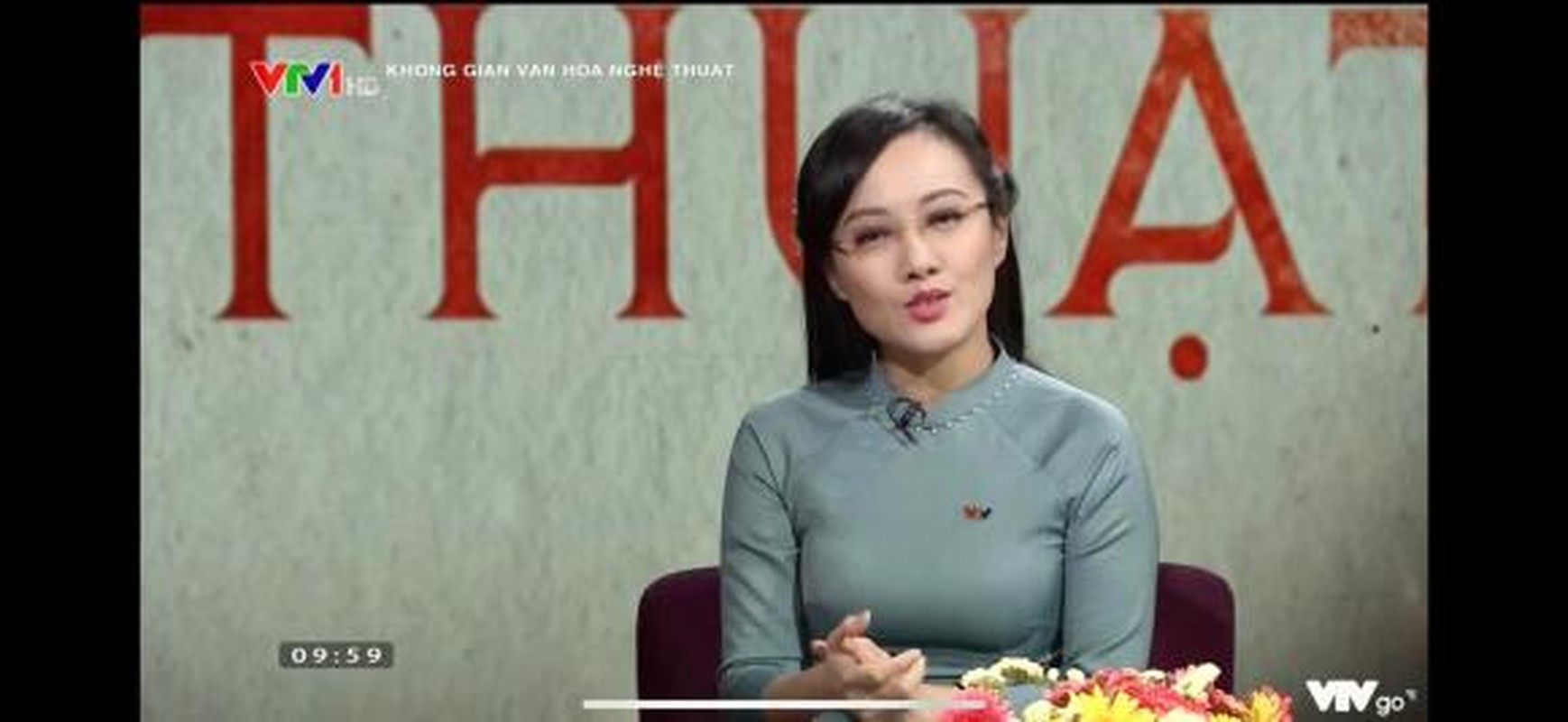 BTV Hoai Anh the nao sau nua nam dung dan Ban tin Thoi su 19h?