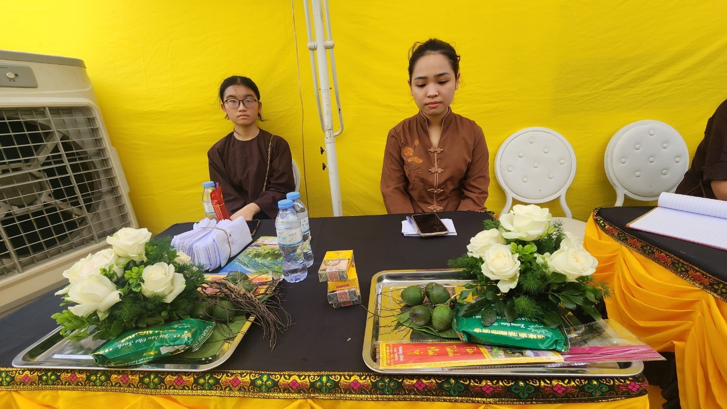 Le tang nhieu nuoc mat cua ca nuong Tu Thanh-Hinh-9