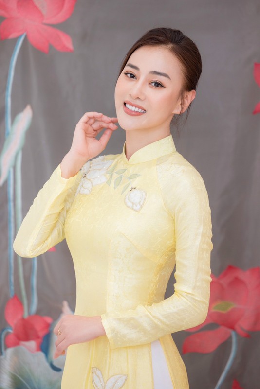 Phuong Oanh thu ao dai chuan bi cho dam hoi voi Shark Binh-Hinh-11