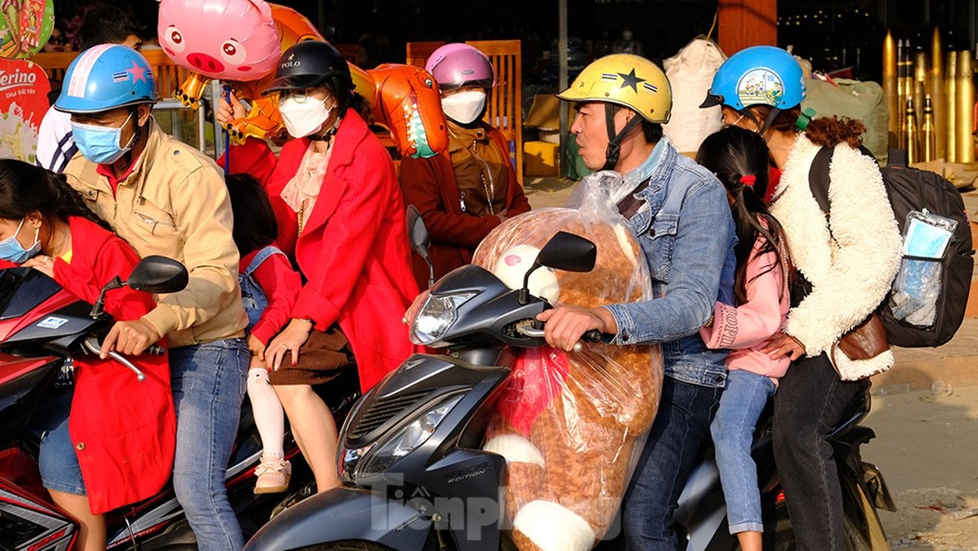 Hang nghin du khach do ve tham suoi ca than ngay cuoi nghi Tet Nguyen dan Quy Mao-Hinh-8