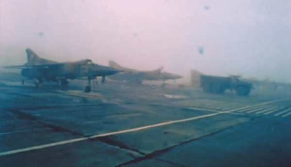 Tiem kich 'ma' MiG-23 cua Lien Xo tung lam chau Au nao loan-Hinh-19