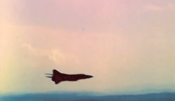 Tiem kich 'ma' MiG-23 cua Lien Xo tung lam chau Au nao loan-Hinh-2