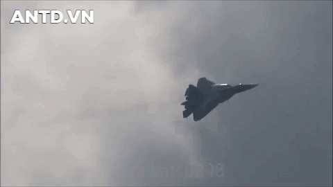 'Chien than' Su-57 Nga san sang dot nhap sau trong phong tuyen doi phuong-Hinh-21