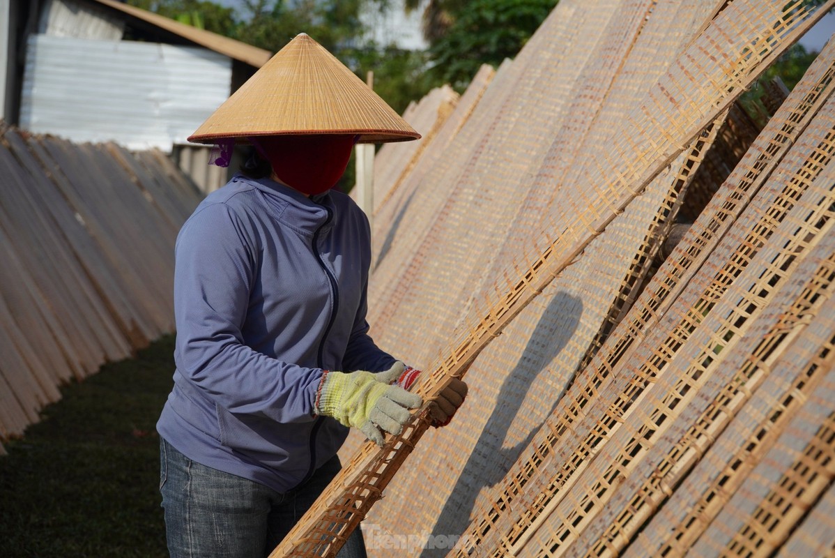 Tat bat ngay dem lam banh da nem vu Tet, kiem tien trieu moi ngay-Hinh-5