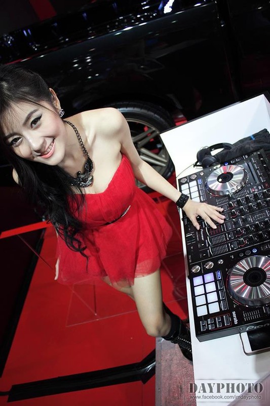 Nhan sac DJ Thai Lan xinh dep noi tieng khap Dong Nam A-Hinh-3