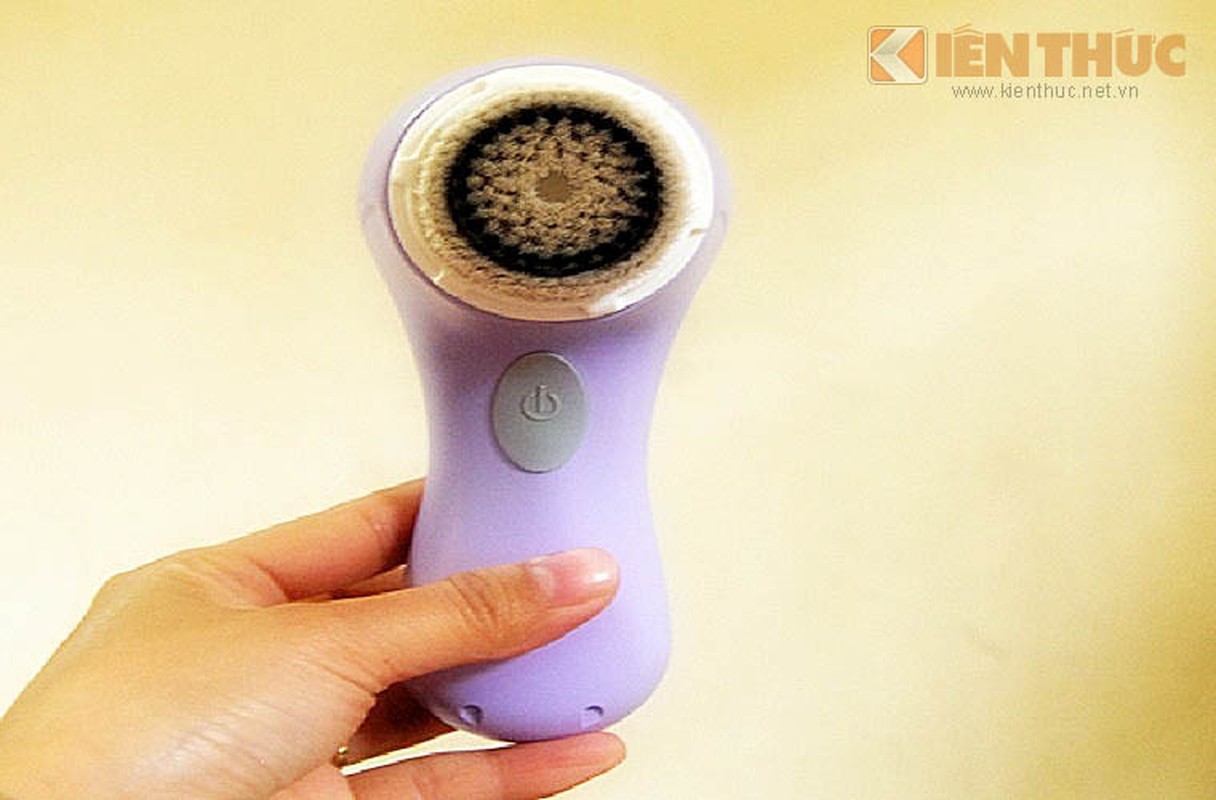 May Rua Mat: co nen mua May Rua Mat Clarisonic Mia-Hinh-12