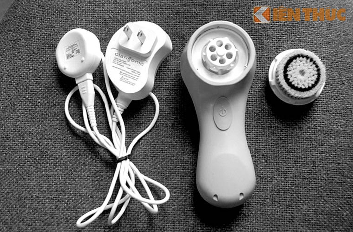 May Rua Mat: co nen mua May Rua Mat Clarisonic Mia